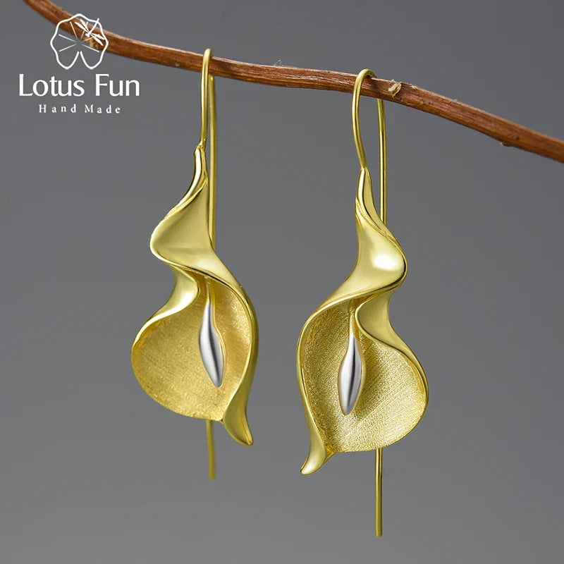 Lotus Fun 18K Gold Long Hanging New Calla
