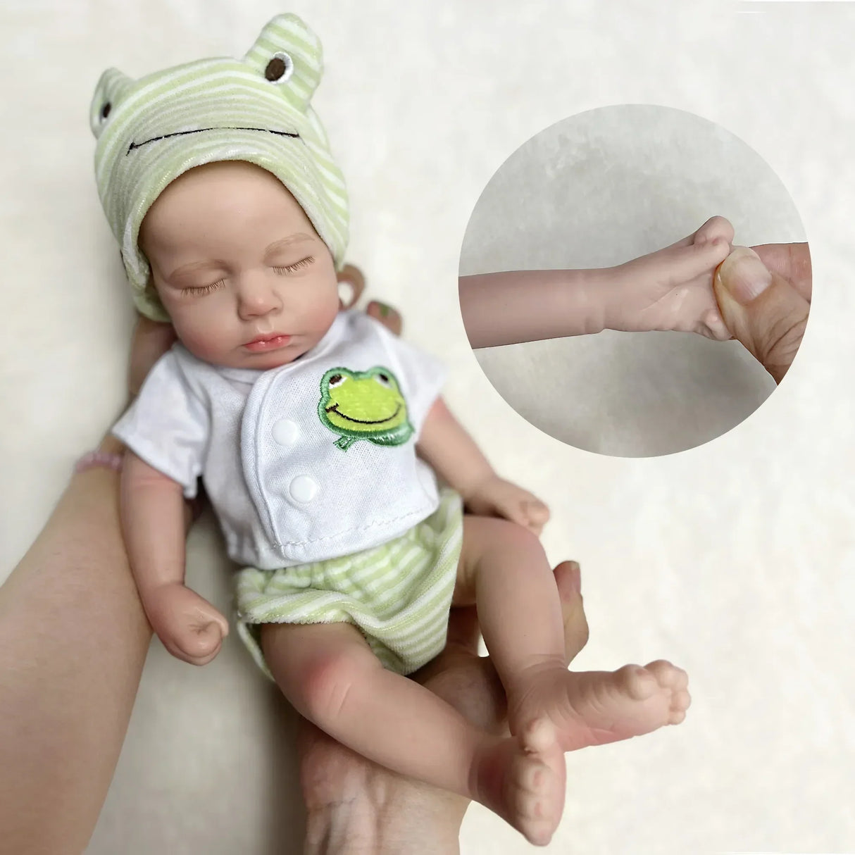 33cm Painted Silicone Lifelike Reborn Dolls - Girl & Boy