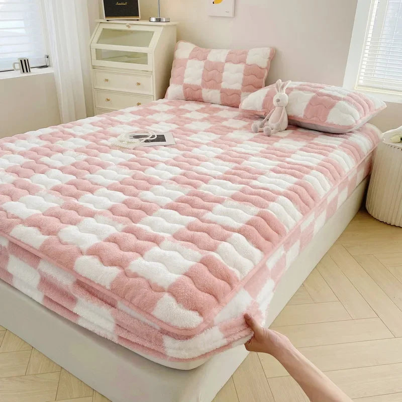 Soft Warm Plush Mattress Protector Cover Winter Couple