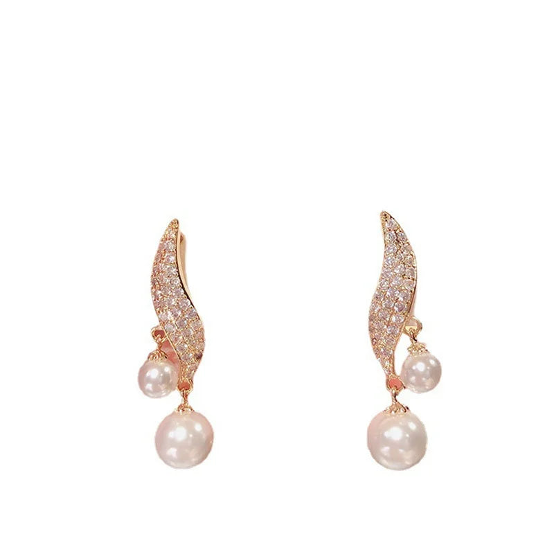 2023 New Classic Elegant Imitation Double Pearl Dangle