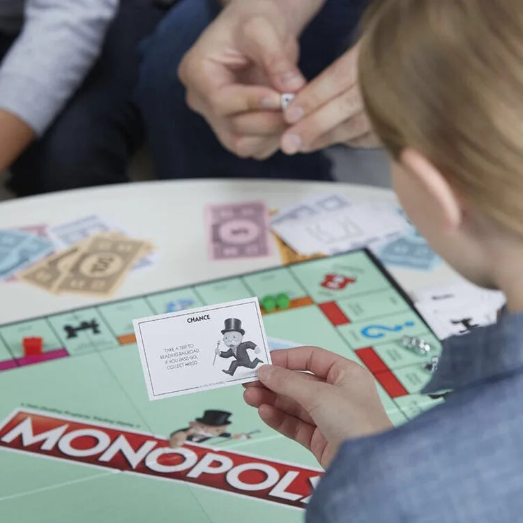monopoly classic board game Fast Dealing Property Trading