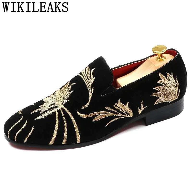 fashion loafers men shoes Embroider formal shoes men