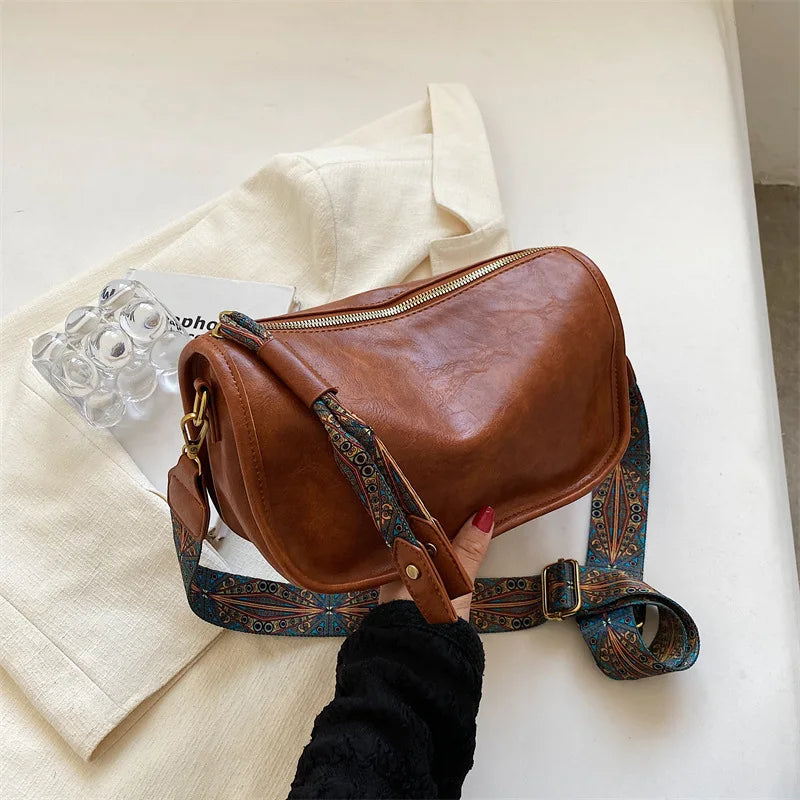 Vintage Saddle Crossbody Bags for Women Fashion Trend