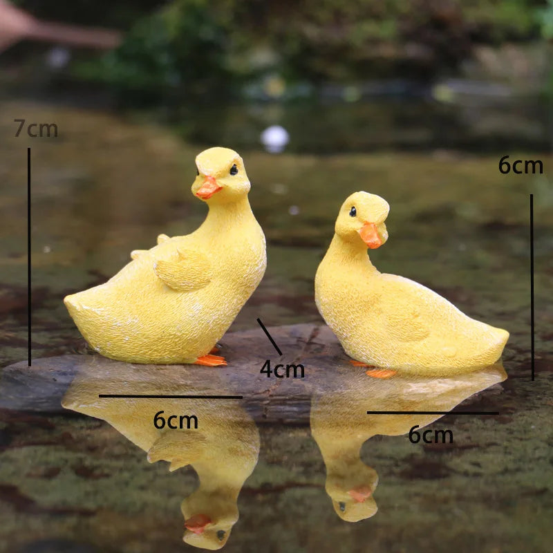 Cute Duck Resin Garden Statue Backyard Pond Ducks