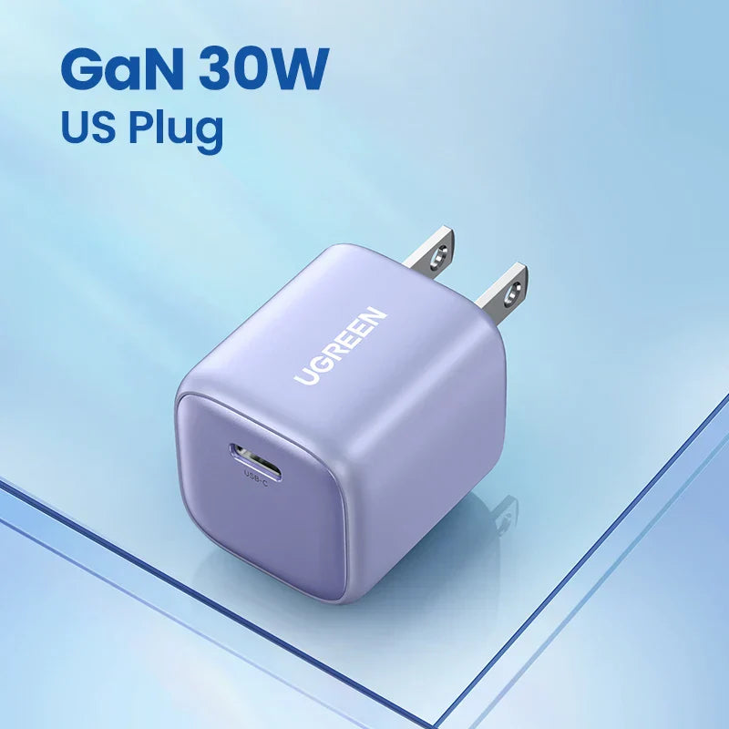 UGREEN GaN 30W Fast Charger for iPhone 15