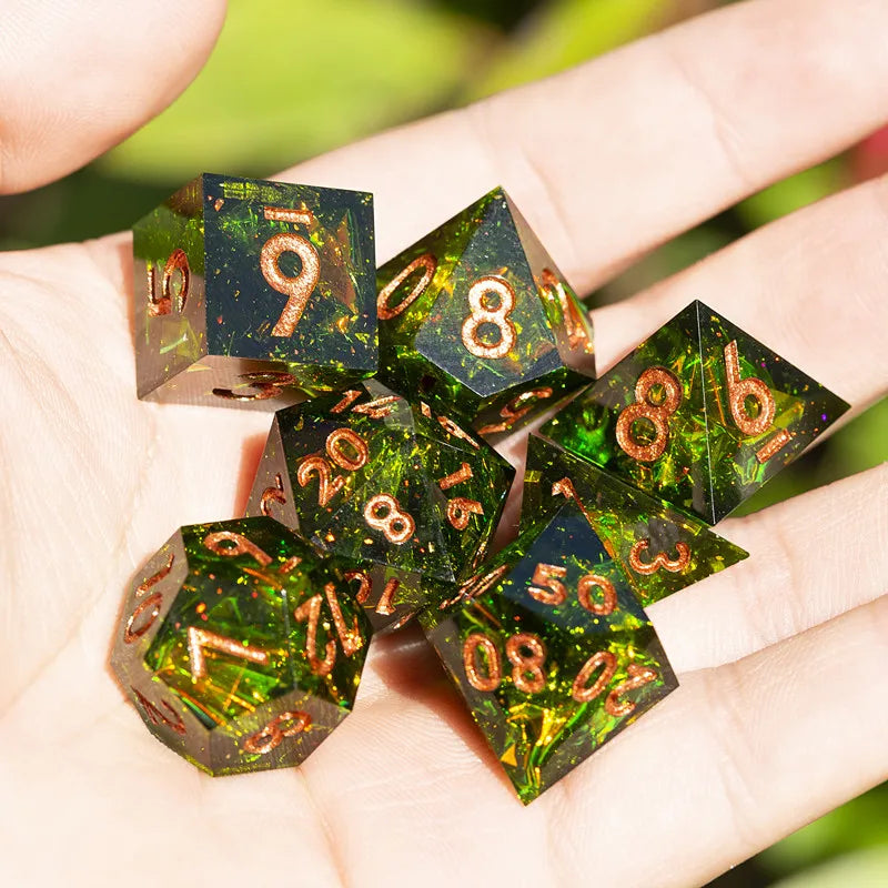 MINI PLANET Resin Dice With Sharp Edge For