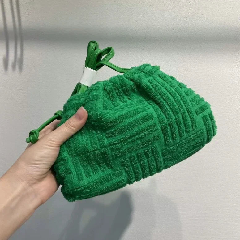 2024 new women fashion towel embossed clutch bag