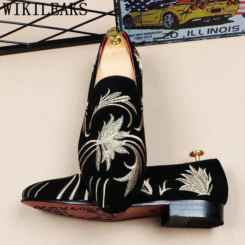 fashion loafers men shoes Embroider formal shoes men