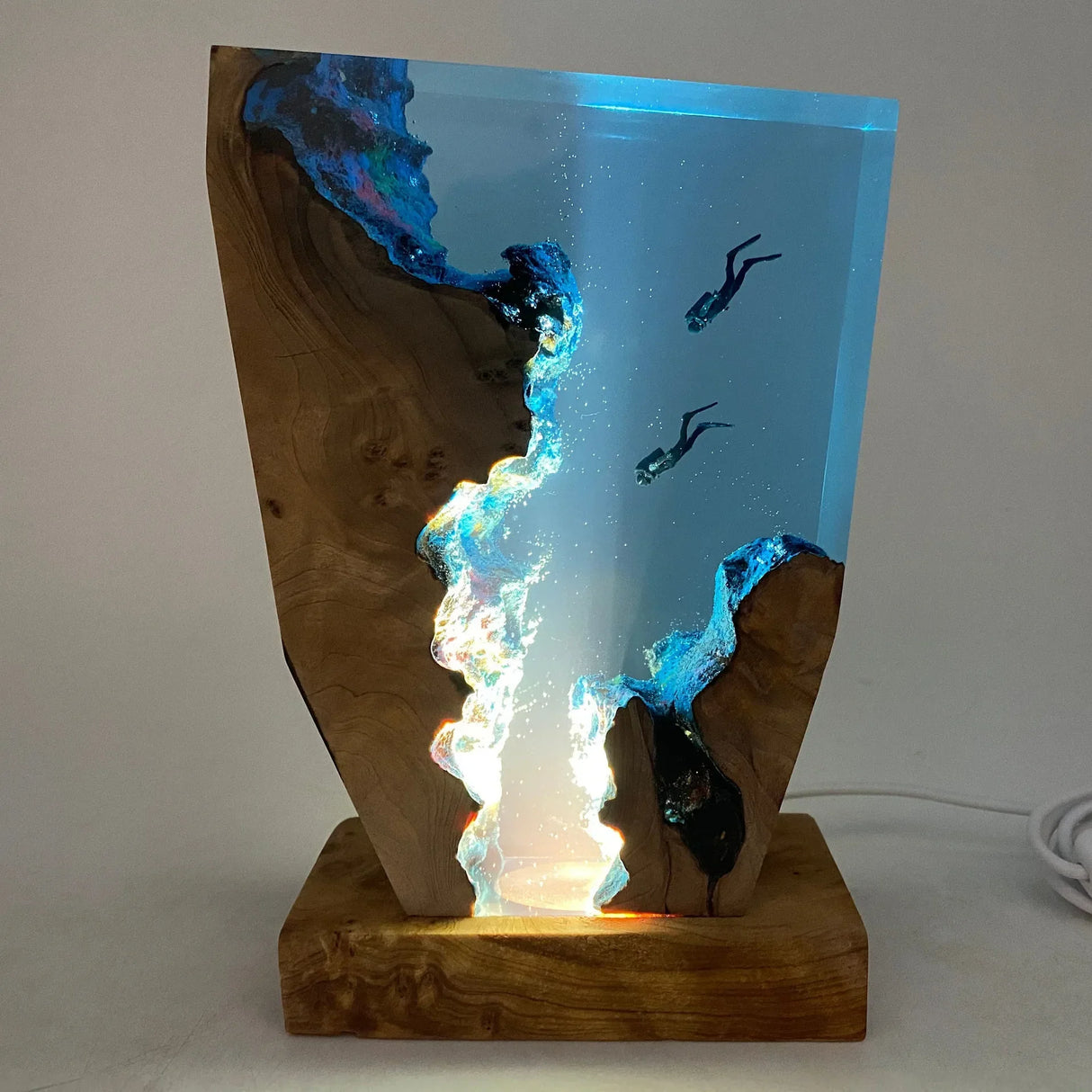 Seabed World Organism Resin Table Light Creactive Art