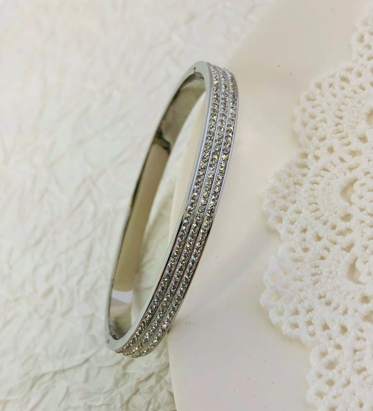 New Design Zircon inlaid Bracelets & Bangles For