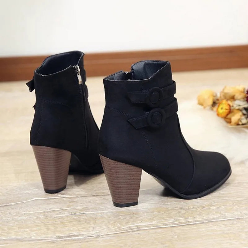 Retro Boots Women's Shoes 2023 New Square Heel