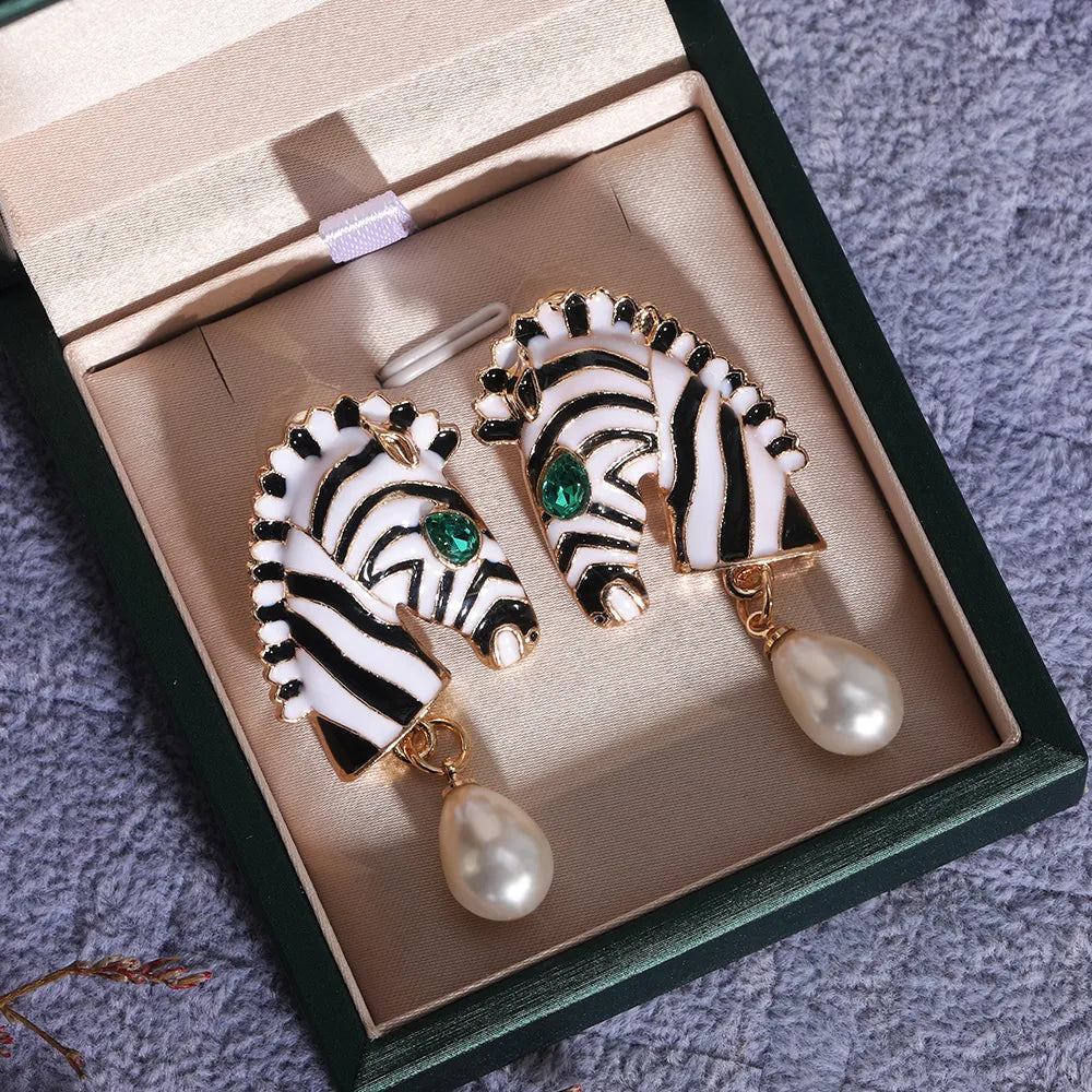 Huitan Fashion Zebra Head Shape Drop Earrings Women