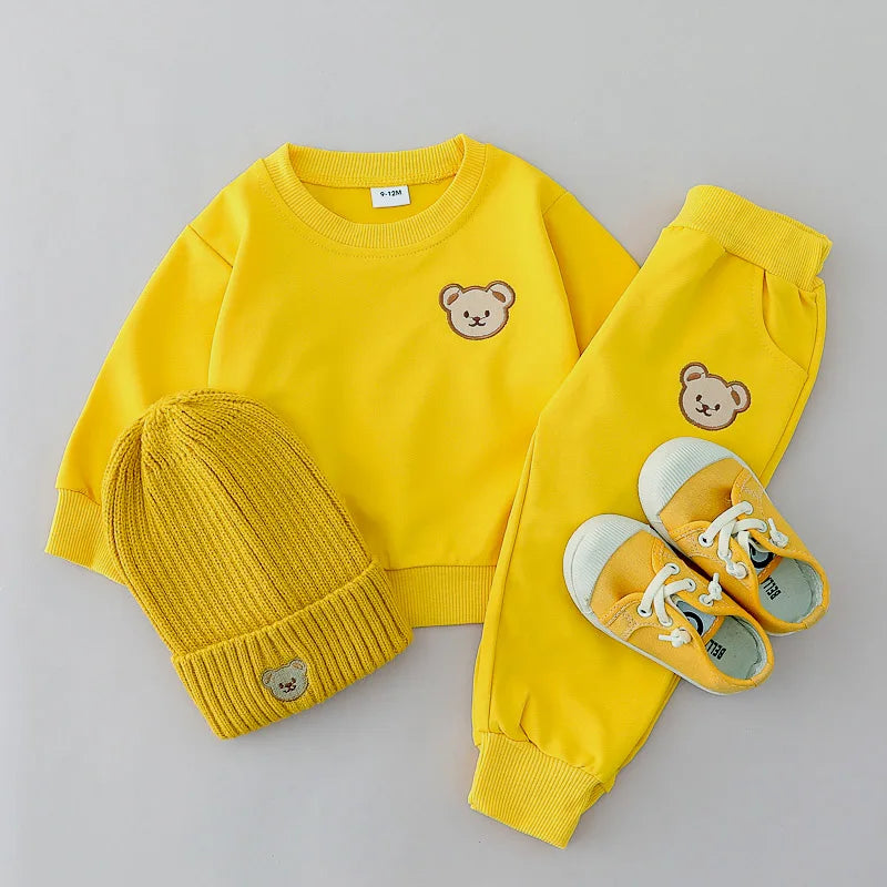 2pcs Baby Spring Fashion Simple Embroidered Bear Head