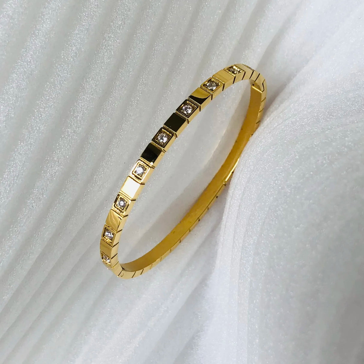 Fashion Punk Gold Color Bangles for Women Trendy