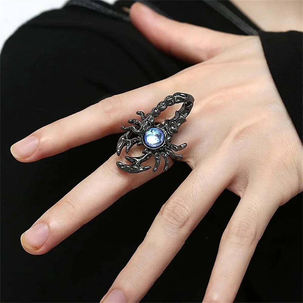 2023 Punk Luxury Scorpion Ring For Woman Retro