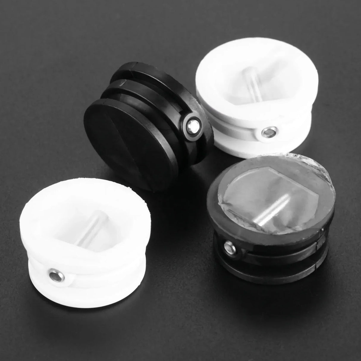 New 25mm Diameter Nylon Plastic Surfboard Leash Plug