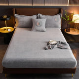 LYLYNA Thicken Velvet Mattress Cover Bed Sheets Pad