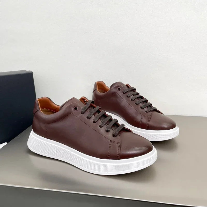 2022 Luxury Men's Sports Shoes – Calf Leather Details