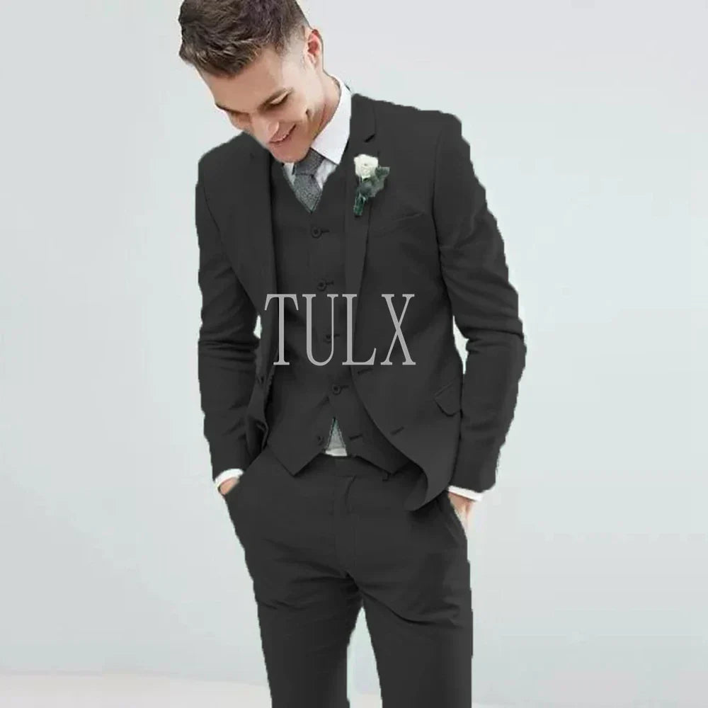 Light Green Men Suits Wedding Tuxedos Notched Lapel