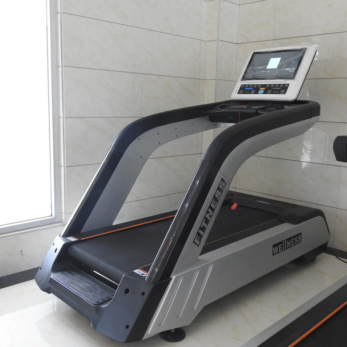 Home gym use AC motor heavy duty treadmill