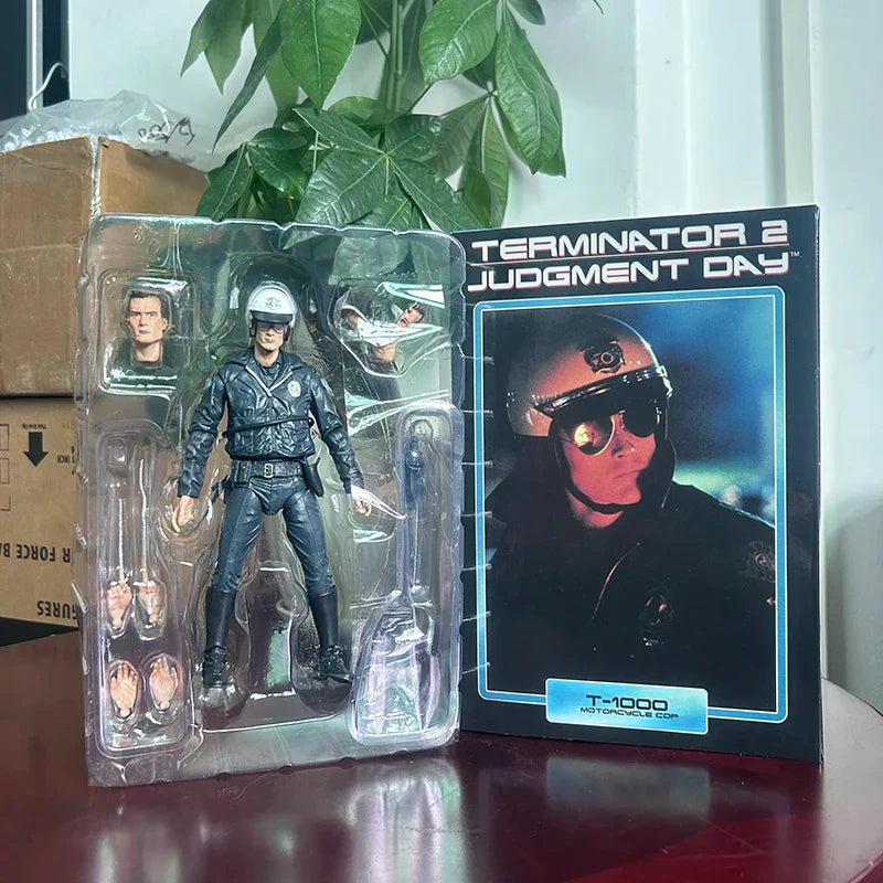 NECA Terminator 2 Judgment Day T-1000 Motorcycle Ultimate