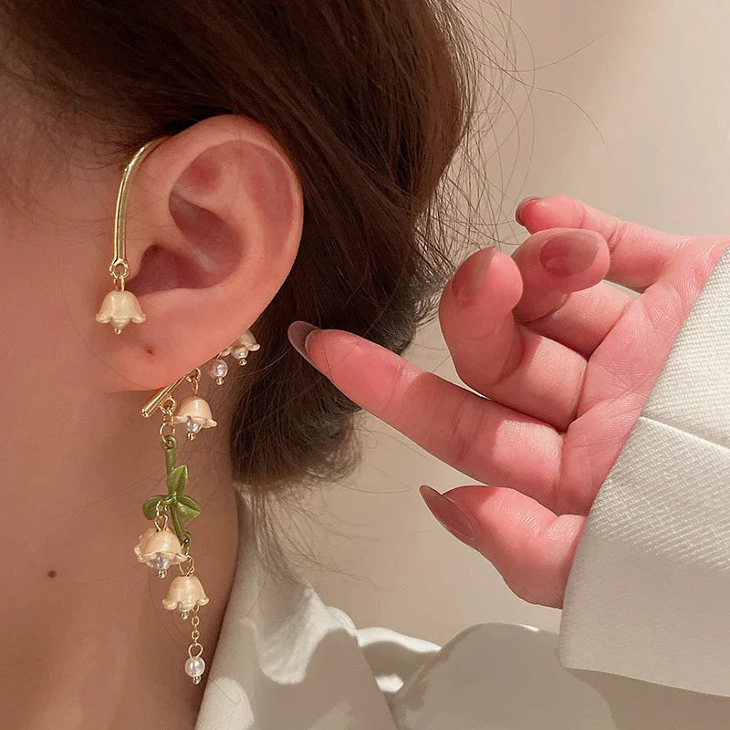 Fashion Bell Orchid Flower Pearl Tassel Clip Earrings