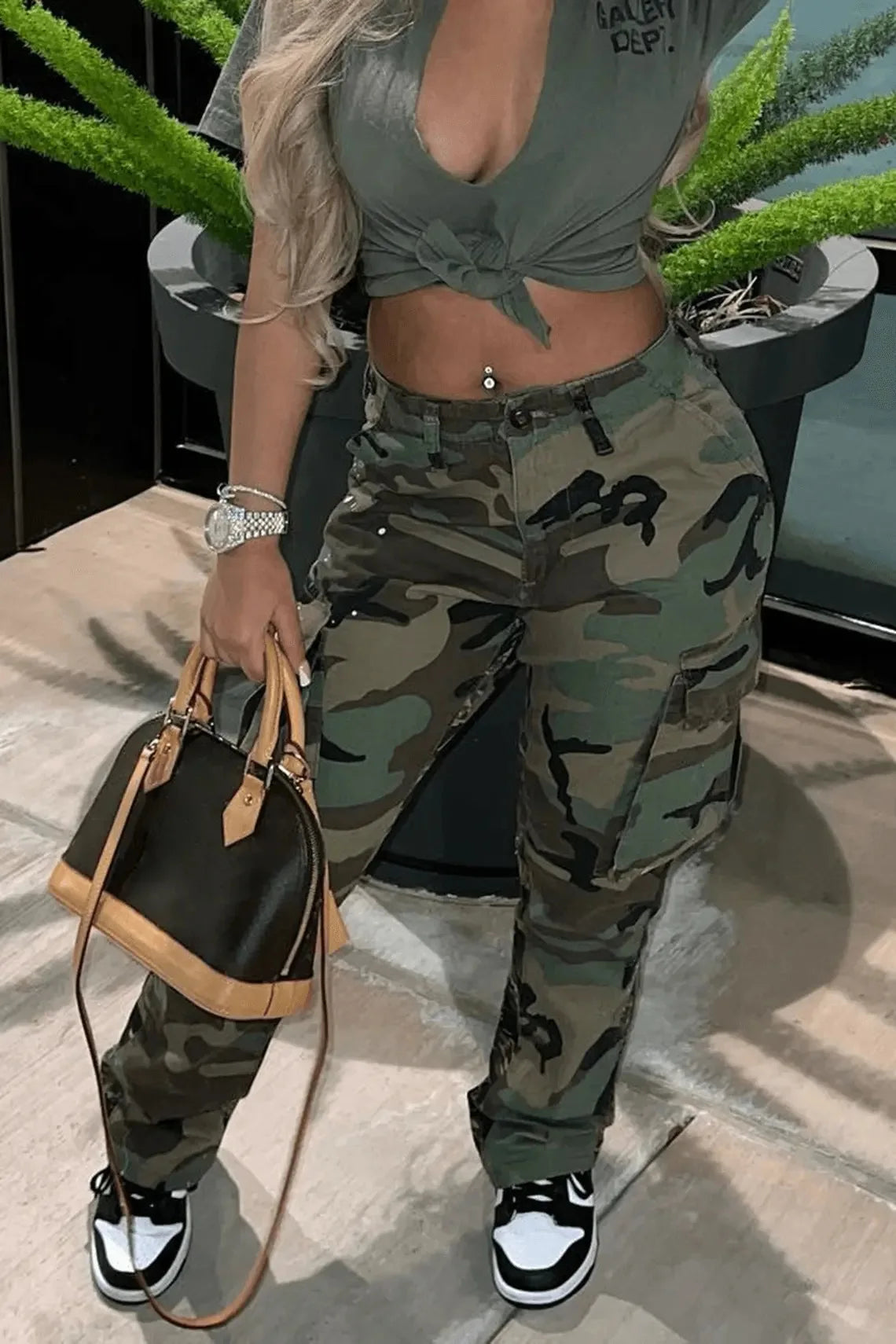 Perl Plus Size High Waist Camouflage Cargo Pants