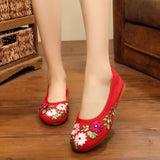 2023 New Chinese Girl Embroidered Cloth Shoes Hot
