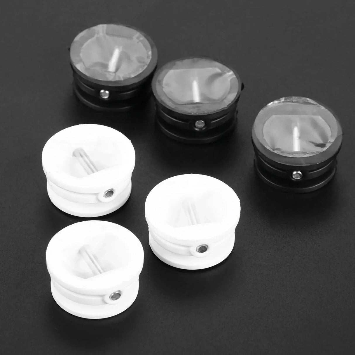 New 25mm Diameter Nylon Plastic Surfboard Leash Plug