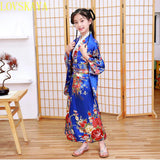 Cute girl Japanese ethnic style kimono and dance