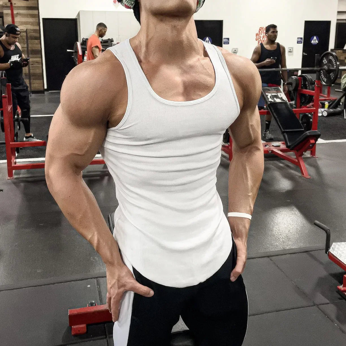 2022 Men fitness gym Tank top men Fitness