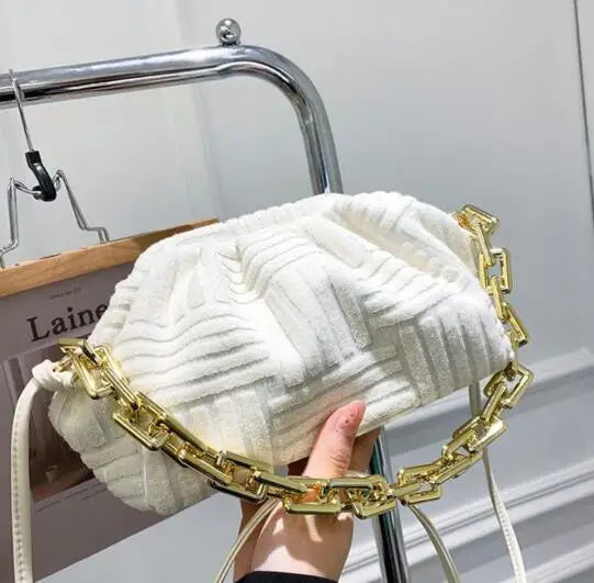 2024 new women fashion towel embossed clutch bag