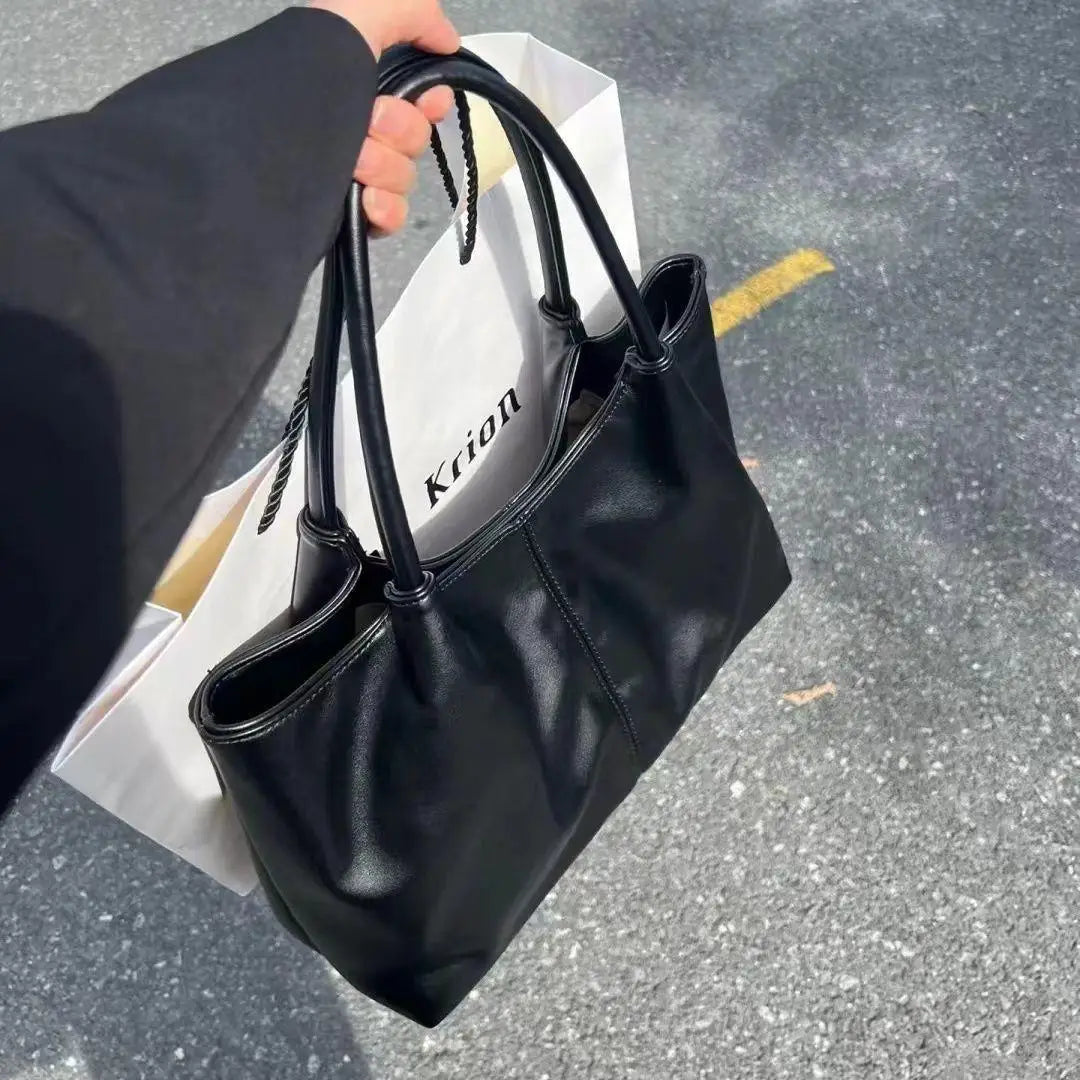 Simple White Shoulder Bag 2023 Women's PU Leather