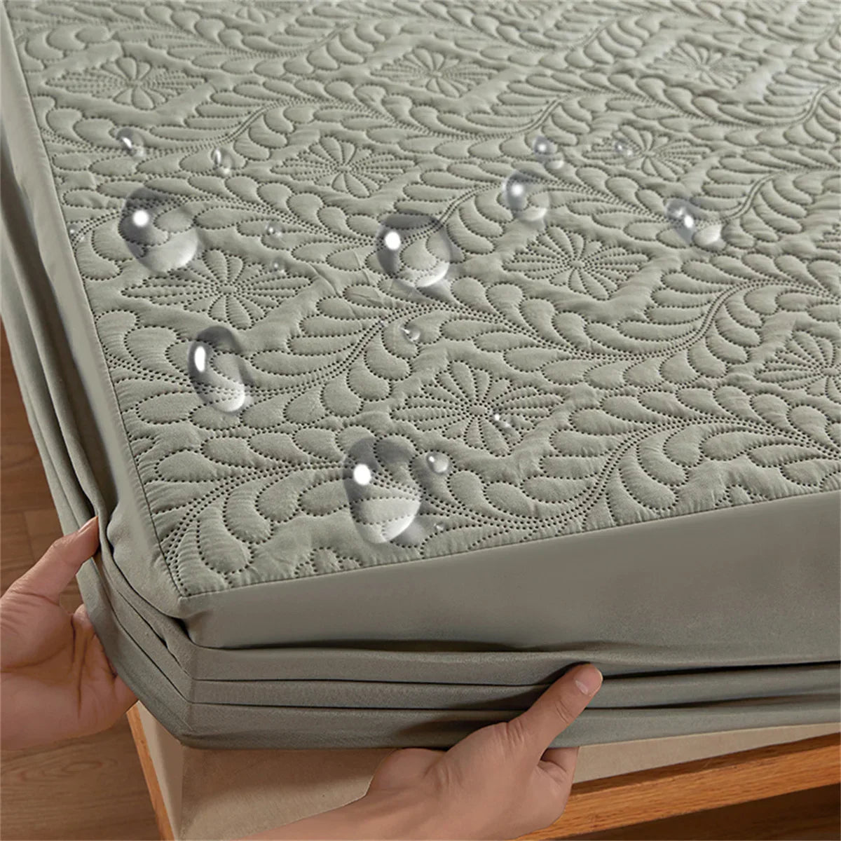 Quilted Waterproof Mattress Cover Embossed Bedding Mattress Protector