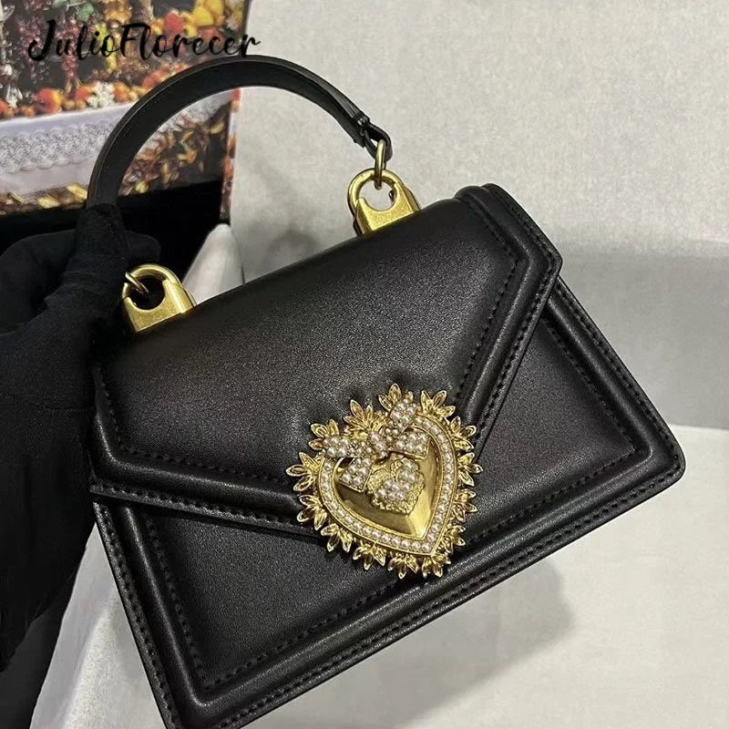 Ladies Shoulder Bag With Metal Magnetic Buckle Fashion