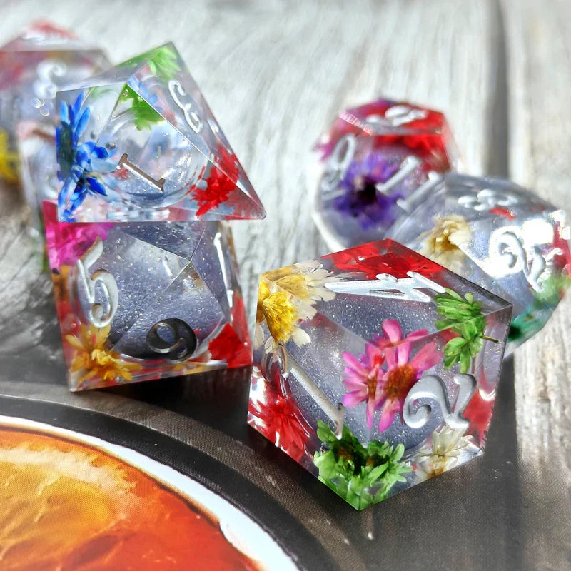 Mini Planet New Design Liquid Core Dice Set