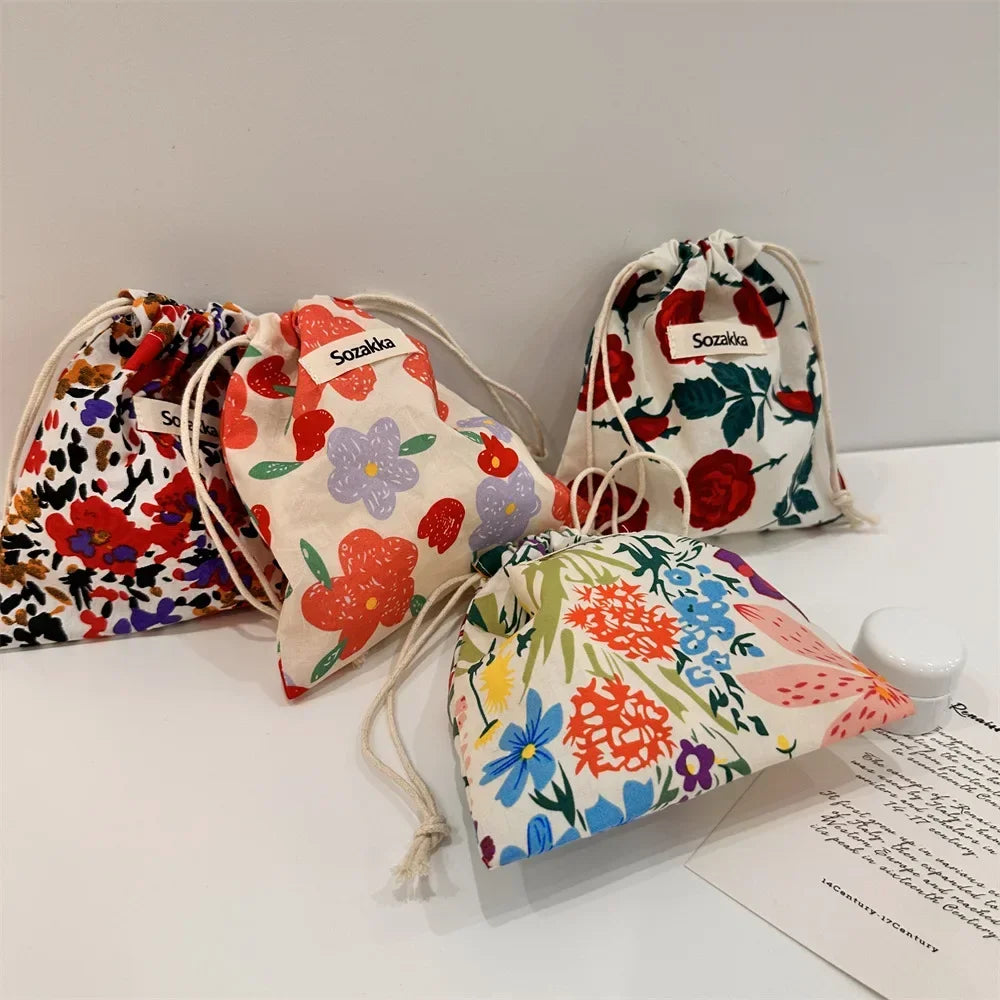 Cotton Fabric Floral Small Drawstring Bags Lipstick Toiletry Makeup Organizer Coin Pocket Bags Purse Keys Earphone Storage Bag