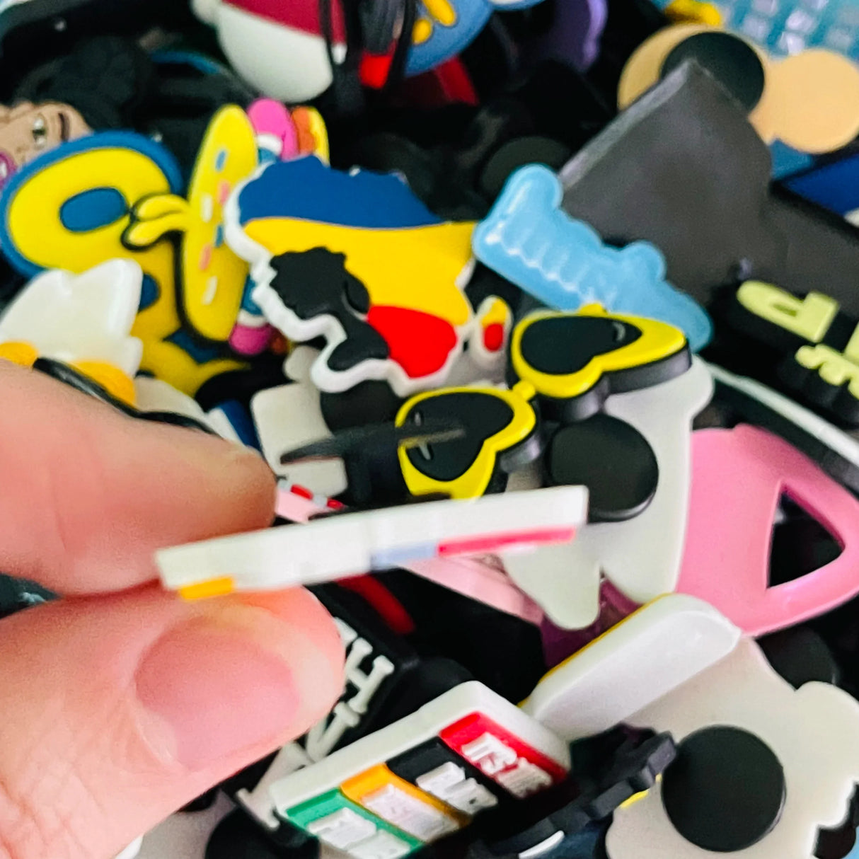 Wholesale Min Order 1000pcs Cartoon PVC Shoe Charms