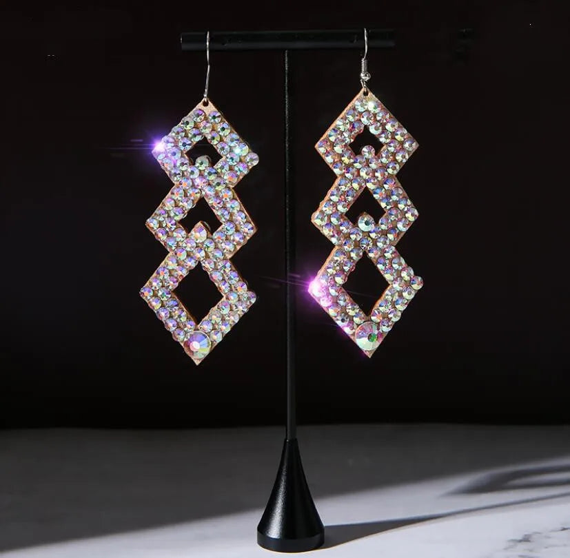 Wholesale Womens Jewelry Stunning Crystal Rhinestone Earrings Sparkling