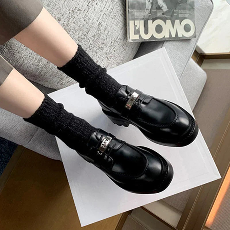 Women Leather Loafers Buckle Fashion Autumn Winter Warm