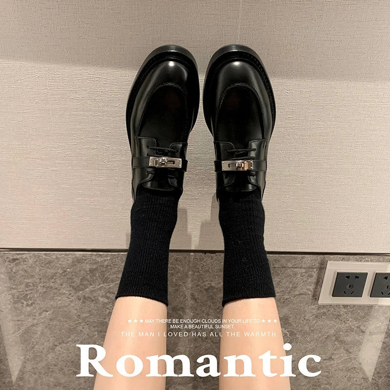 Women Leather Loafers Buckle Fashion Autumn Winter Warm