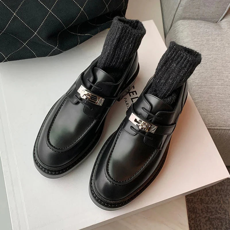 Women Leather Loafers Buckle Fashion Autumn Winter Warm