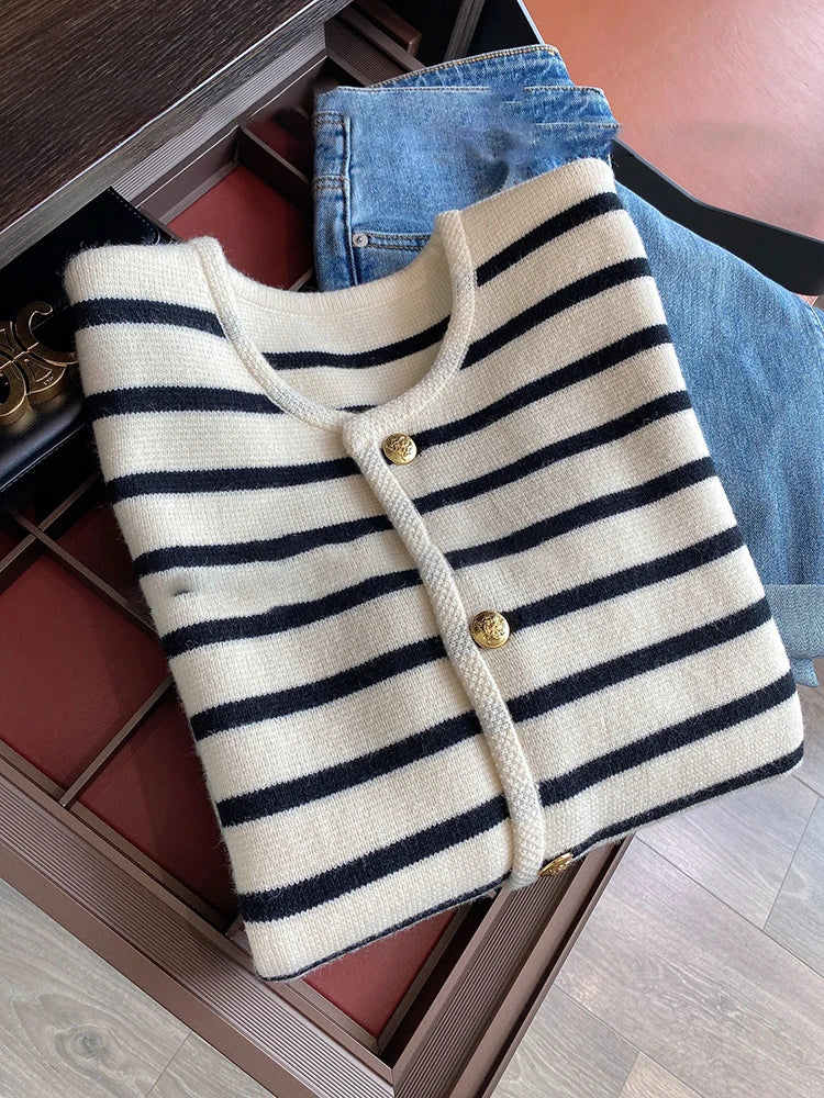 Women Spring Autumn Sweaters O-neck Stripe Knitted Cardigan