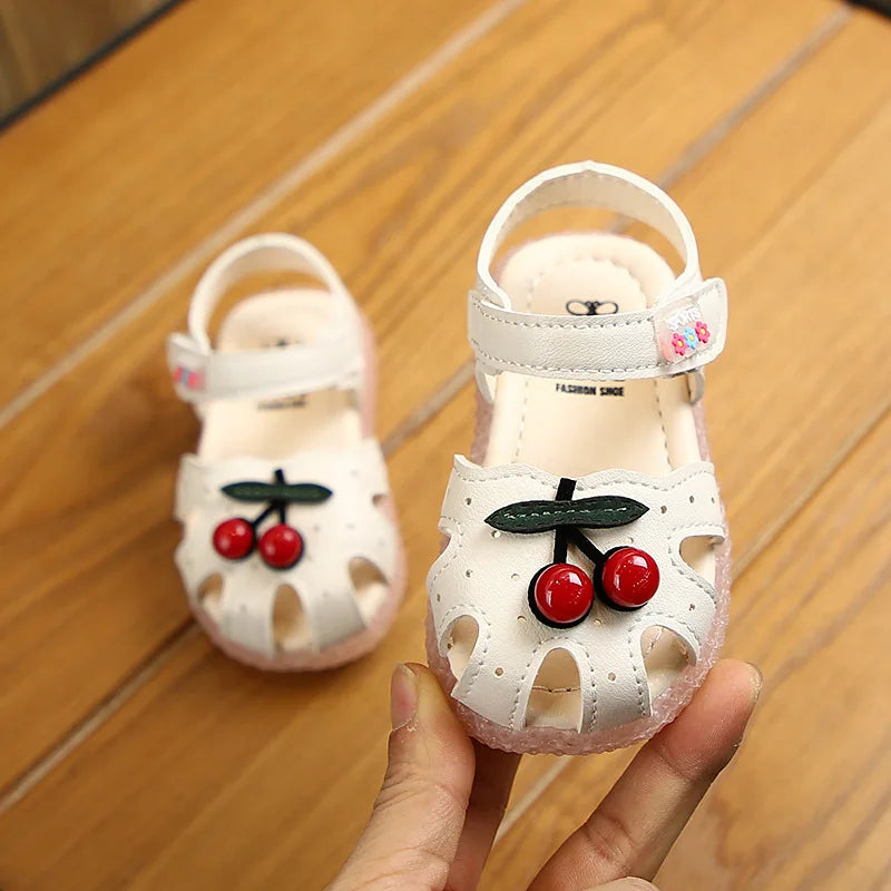 summer cartoon children's sandals Baotou girls baby cherry